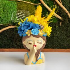 Гіпсове Кашпо Українка в жовто-блакитних кольорах з топером