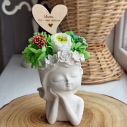 кашпо гіпсове з букетом