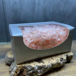 сІдеально підходить для створення вишуканих квіткових композицій та прикрашання інтер’єрів. Вага: 20 грам. Довговічність: Зберігає свіжість та колір надовго. Естетична привабливість: Ідеальний для декору та створення квіткових композицій.