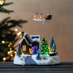 новогодняя карусель с подсветкой, рождественская карусель с движущимися элементами, декоративная карусель с Санта-Клаусом, новогодний декор для стола, светящаяся карусель с Санта-Клаусом, рождественский домик с подсветкой, декоративный элемент для новогоднего интерьера, музыкальная карусель с подсветкой, карусель для праздничного украшения дома, детализация Санты с оленями, атмосферная новогодняя композиция, новогодняя композиция с артикулом 6026-001, новорічна карусель з підсвіткою, різдвяна карусель з рухомими елементами, декоративна карусель із Санта-Клаусом, новорічний декор для столу, сяюча карусель із Санта-Клаусом, різдвяний будиночок з підсвіткою, декоративний елемент для новорічного інтер’єру, музична карусель з підсвіткою, карусель для святкового прикрашання дому, деталізація Санти з оленями, атмосферна новорічна композиція, новорічна композиція з артикулом 6026-001