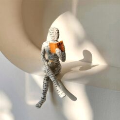 статуэтка мудрость чтения, декоративная статуэтка с книгой, статуэтка человек с книгой, статуэтка котик с книгой, интерьерная статуэтка для дома, подарочная статуэтка для книголюбов, статуэтка с текстовым принтом, стильная статуэтка для декора, статуэтка из серии вдохновение, фигурка для интерьера с котиком, статуэтка уют и чтение, статуэтка для рабочего стола, статуетка мудрість читання, декоративна статуетка з книгою, статуетка людина з книгою, статуетка котик з книгою, інтер’єрна статуетка для дому, подарункова статуетка для книголюбів, статуетка з текстовим принтом, стильна статуетка для декору, статуетка із серії натхнення, фігурка для інтер’єру з котиком, статуетка затишок і читання, статуетка для робочого столу