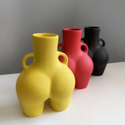 ваза Лола жёлтая матовая 25х18 см, керамическая ваза женская фигура 25 см, стильная ваза женская форма 25 см, декоративная ваза женская попа 25х18 см, арт-ваза женская керамика 25х18 см, интерьерная ваза женская матовая 25 см, дизайнерская ваза женские формы 25 см, подарочная ваза женская Лола 25х18 см, оригинальная ваза женская скульптура 25 см, современная ваза женский силуэт 25х18 см, настольная ваза женское тело 25 см, художественная ваза женская матовая 25х18 см, ваза Лола жовта матова 25х18 см, керамічна ваза жіноча фігура 25 см, стильна ваза жіноча форма 25 см, декоративна ваза жіноча попа 25х18 см, арт-ваза жіноча кераміка 25х18 см, інтер'єрна ваза жіноча матова 25 см, дизайнерська ваза жіночі форми 25 см, подарункова ваза жіноча Лола 25х18 см, оригінальна ваза жіноча скульптура 25 см, сучасна ваза жіночий силует 25х18 см, настільна ваза жіноче тіло 25 см, художня ваза жіноча матова 25х18 см