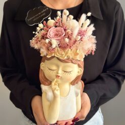 Кашпо Мері з букетом та топером хмара