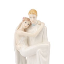 Порцелянова Статуетка Молодята