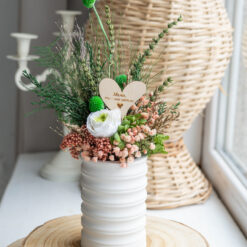 композиція із стабілізованими квітами